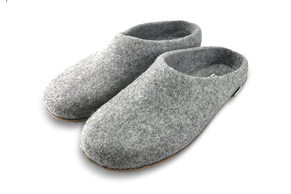 Kyrgies All Natural Molded Sole - Low Back - Gray Men's by Kyrgies